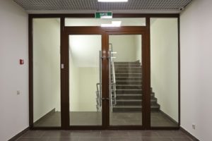 Алюминиевая дверь для лестницы офиса GFTD819