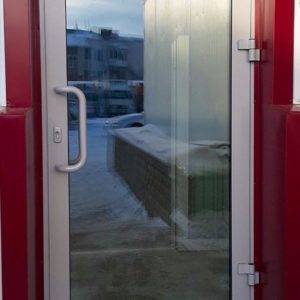 Алюминиевая дверь с терморазрывом GFTD674 Алюминиевая дверь с терморазрывом GFTD674